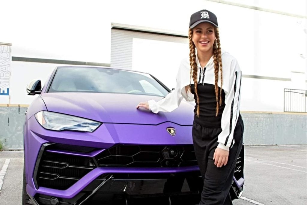 Shakira da a conocer al ganador del concurso de su Lamborghini post thumbnail image