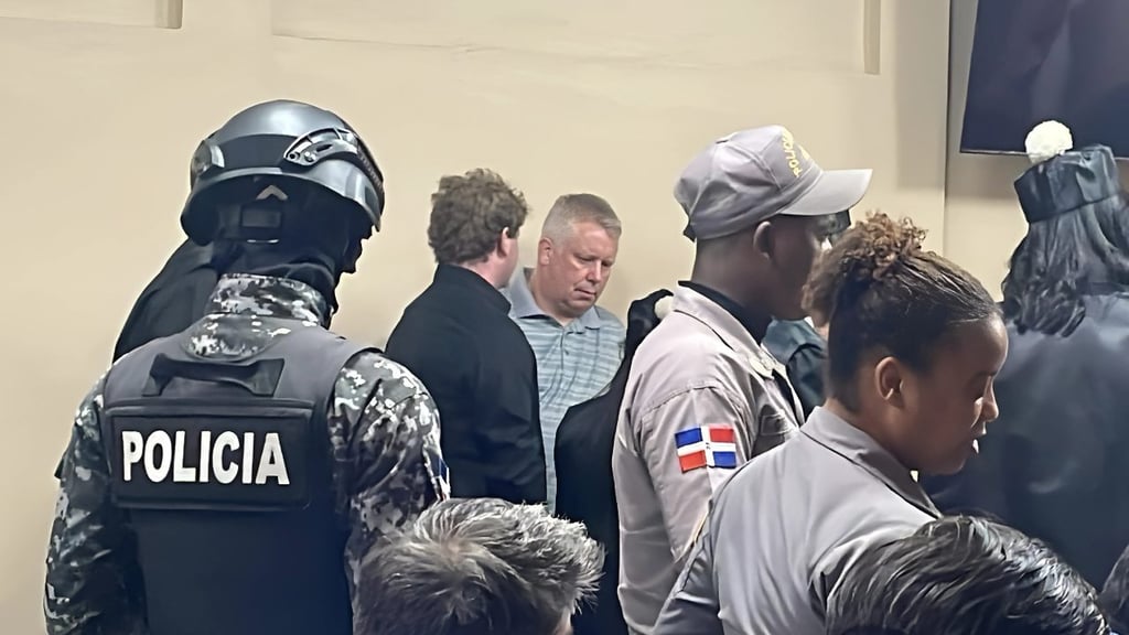 Padre de Joshua Riibe: “Estoy aquí porque mi hijo ha sido retenido; no volveré a EEUU sin él” post thumbnail image